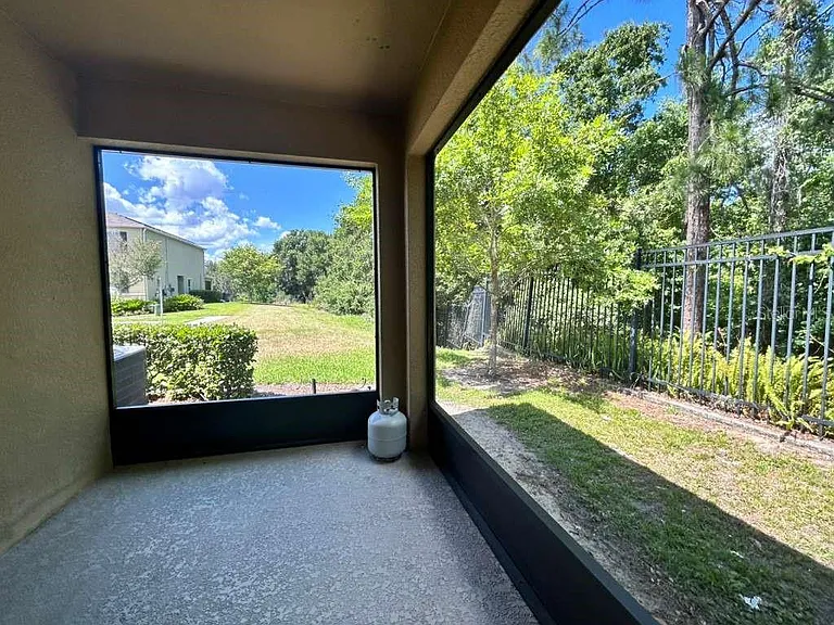 471 Arbor Lakes Dr — Photo 24