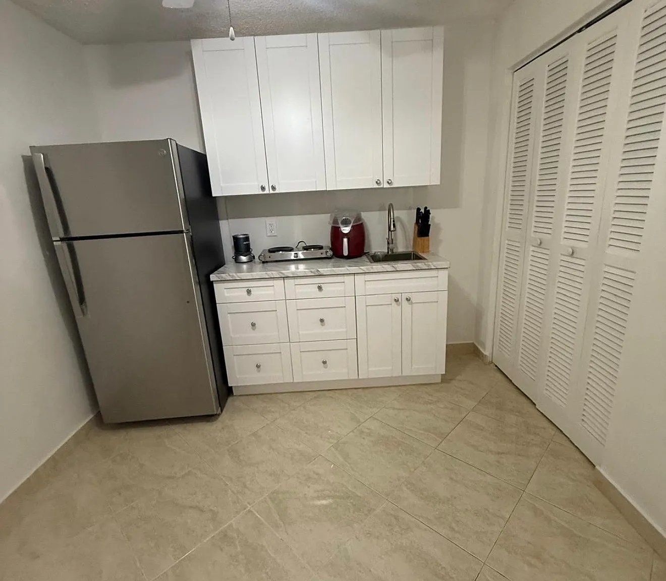 1 bed, 1148 sqft, $1,200 — Photo 1
