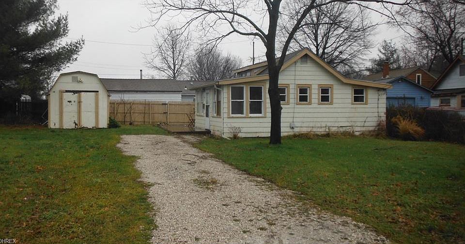1st image of 1081 Peach Blvd