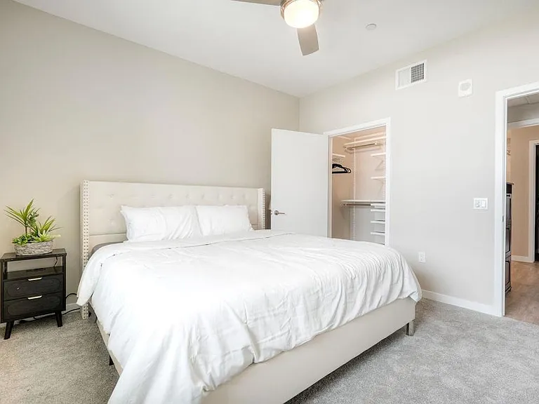 355 N Cleveland St #307 — Photo 9