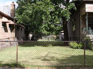 2042 W Garfield Blvd, Chicago, IL 60609