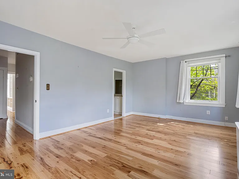 3313 Cleveland Ave NW — Photo 41