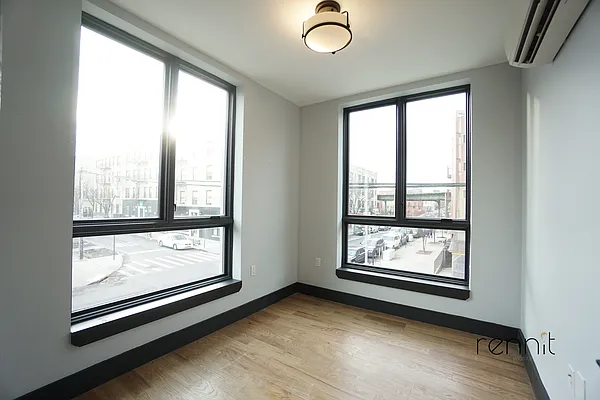 Rented by Rennit Inc. | media 29