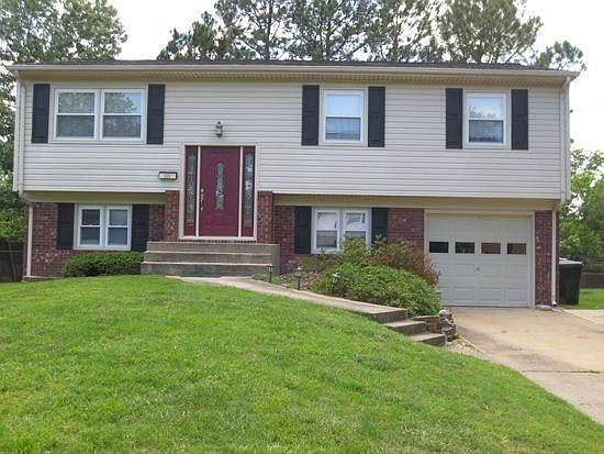 1st image of 881 Lamplight Ln