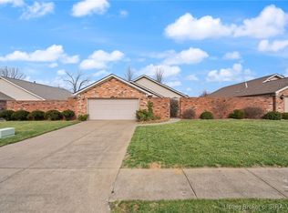 1723 Summerlin Pl, Jeffersonville, IN 47130