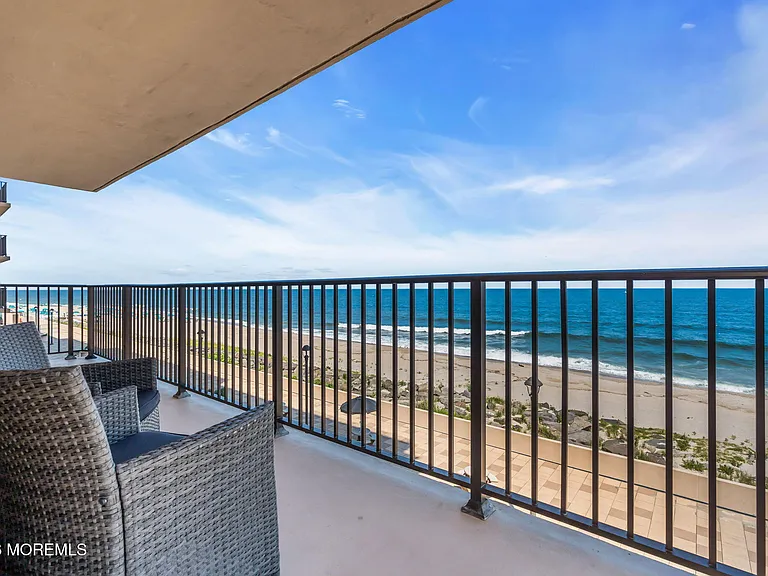 55 Ocean Ave #3L — Photo 14