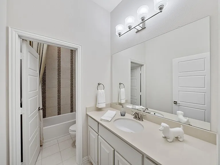 2805 Walnut Creek Ln — Photo 21