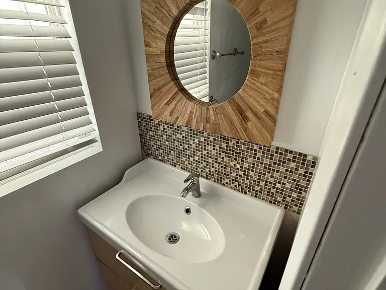 4623 Lowell Ave — Photo 4