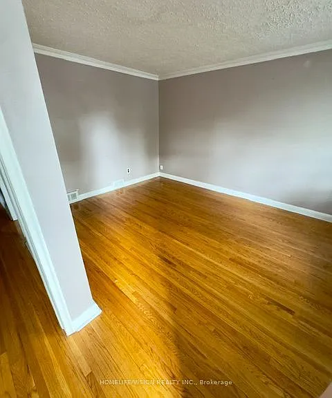 1509 Pharmacy Ave — Photo 9