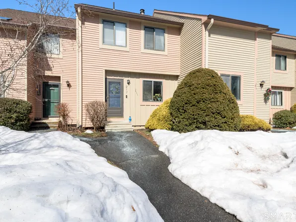217 Adams Hill Way #217, East Windsor, CT 06088