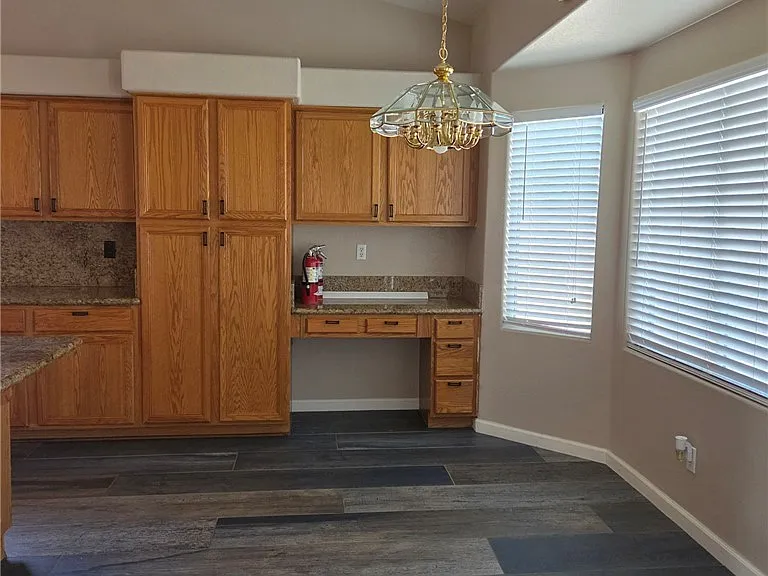 506 Melrose Heights St — Photo 29