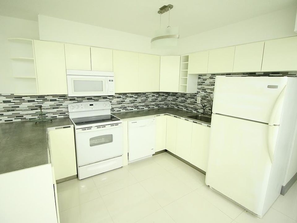 1st image of 1120 102nd St APT 17