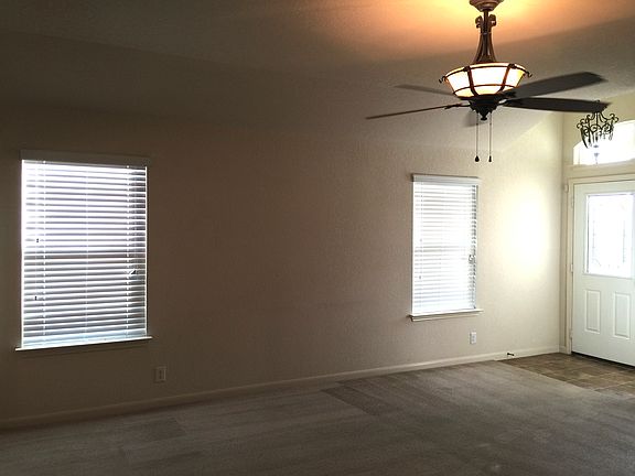 3rd image of 601 Teron Dr