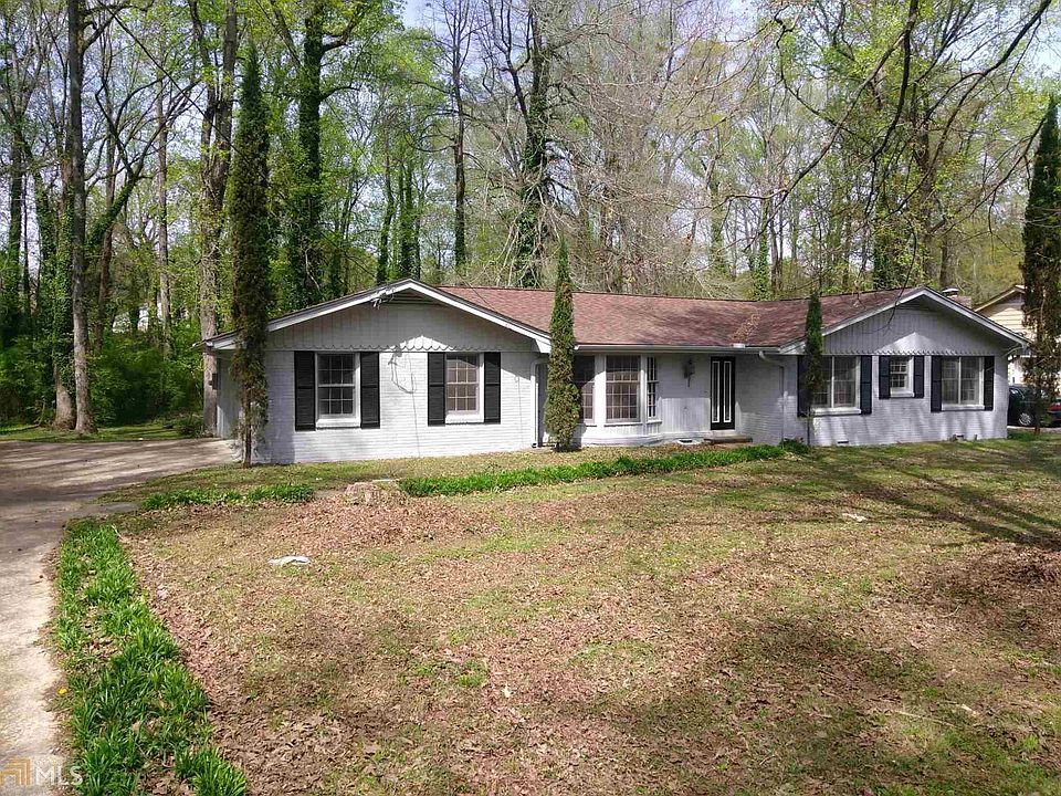 2nd image of 3491 Charlemagne Dr