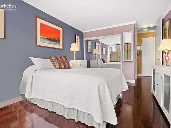 5th image of 215 W 95th St APT 10G