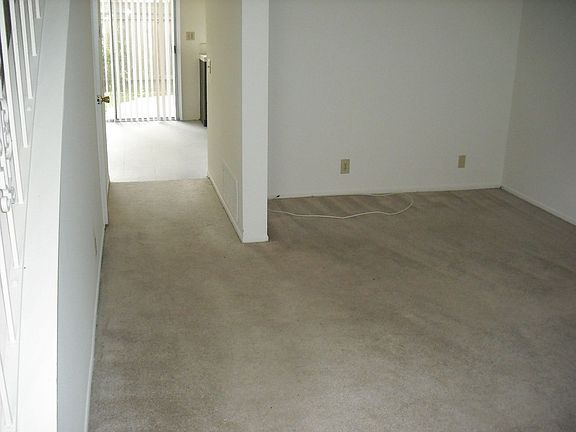 4th image of 1410B Friedrich Ln
