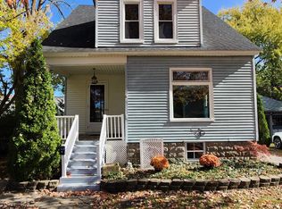 810 Pendleton St, Bay City, MI 48708