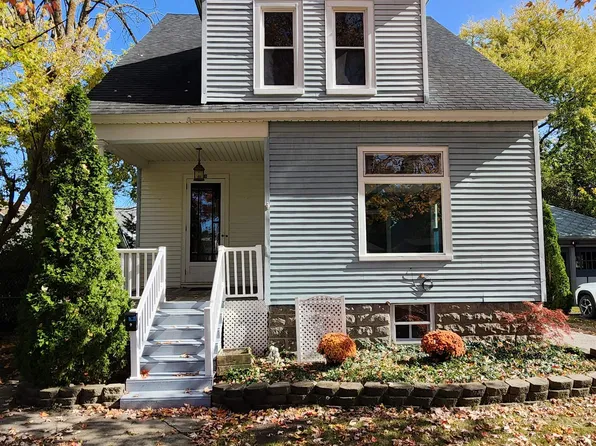 810 Pendleton St, Bay City, MI 48708