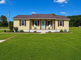 80 N Robinson Rd, Hartselle, AL 35640
