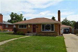 1st image of 1529 Greenview Dr