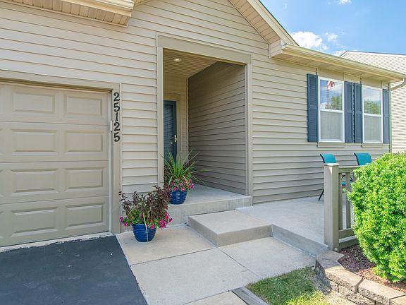 3rd image of 25125 Government Ln