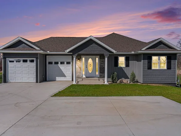 2180 S 600 W, Topeka, IN 46571