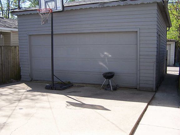 4th image of 4913 W Gladys Ave