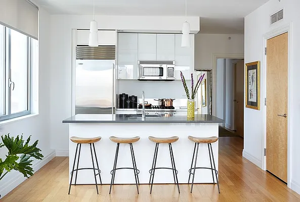 Rented by Mirador Real Estate | media 68