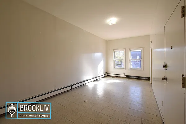 Rented by null | media 11