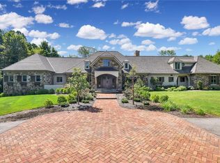 7341 Wharton Rd, Novelty, OH 44072