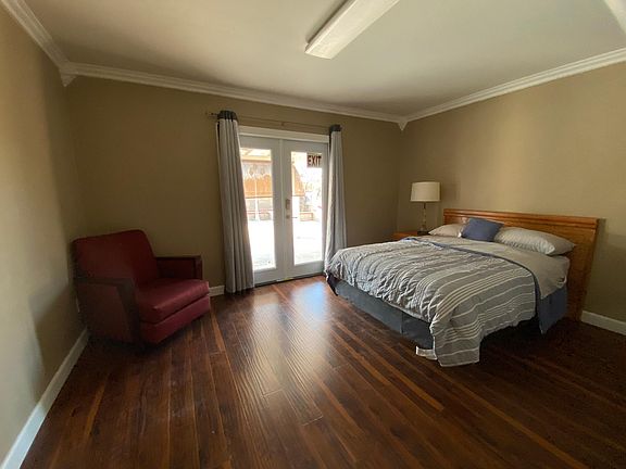 5th image of 3352 Grand Teton Dr