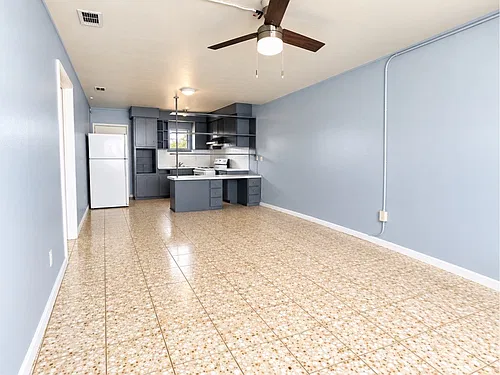 Floor plan Hibiscus Apartments - D