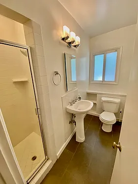 3720 Ventura Canyon Ave — Photo 27