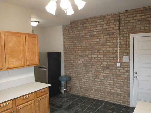 3rd image of 2654 N Ashland Ave APT 1R