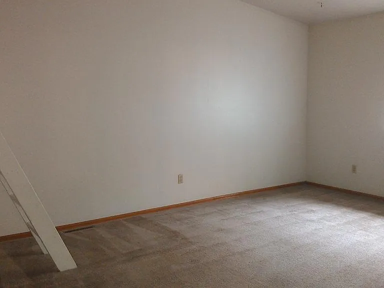 2210 Walnut St #2 — Photo 4