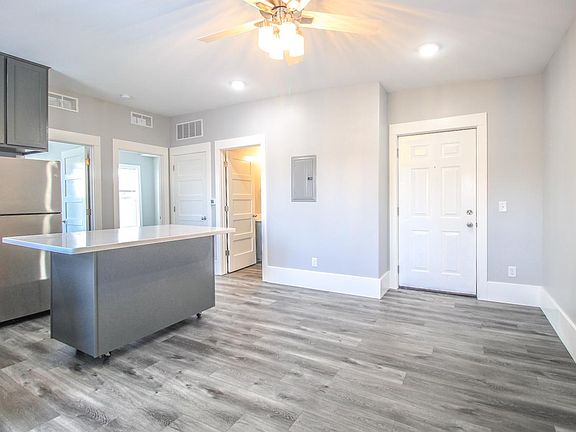 4th image of 1569 Broadway Ave NW #4
