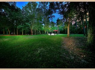59 Creek Forest Ln, Conroe, TX 77384