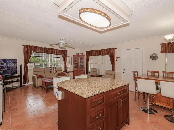 3071 NW 47TH Terrace #326, Lauderdale Lakes, FL 33313
