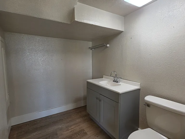 145 N Kealy St #2 — Photo 11