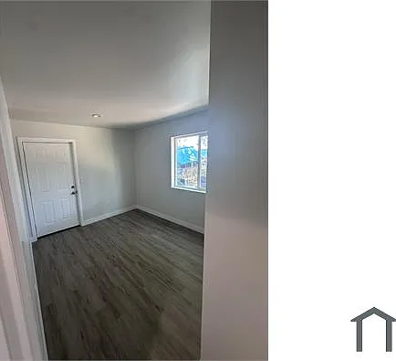2 bed, 600 sqft, $1,990 — Photo 4
