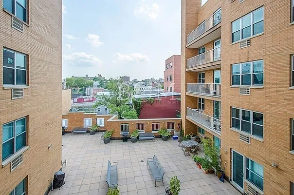 Rented by Brick&Mortar | media 19