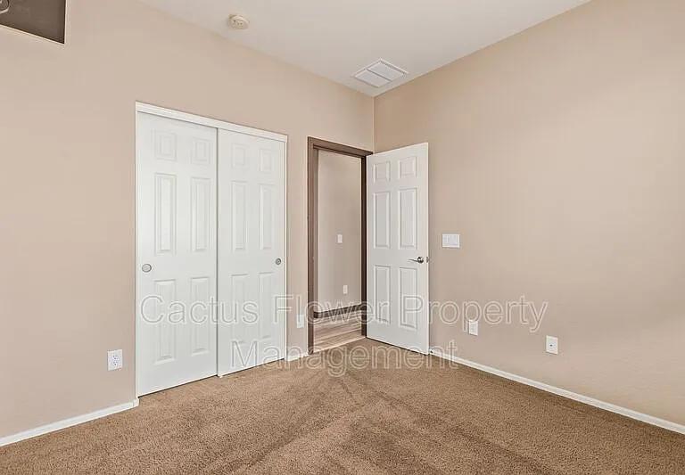 2624 W Beautiful Ln — Photo 21
