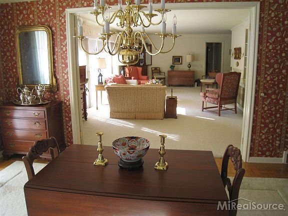 5th image of 83 Blairmoor Ct