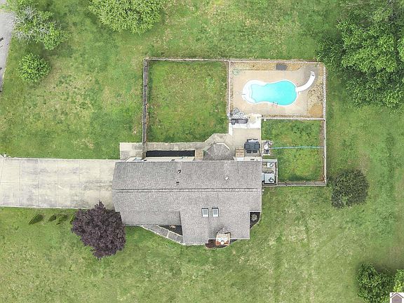 5th image of 5200 Jewell Ln