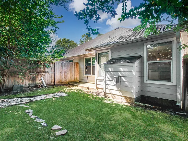 13558 Fawn Lily Dr — Photo 16