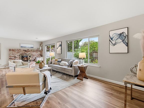 3rd image of 1402 Turlock Ln