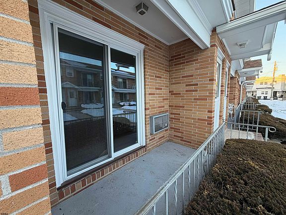 2nd image of 27 N Annapolis Ave APT B1