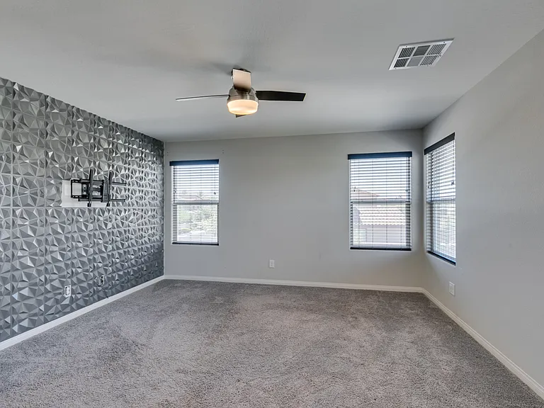 4348 Stardusk Falls Ave — Photo 15