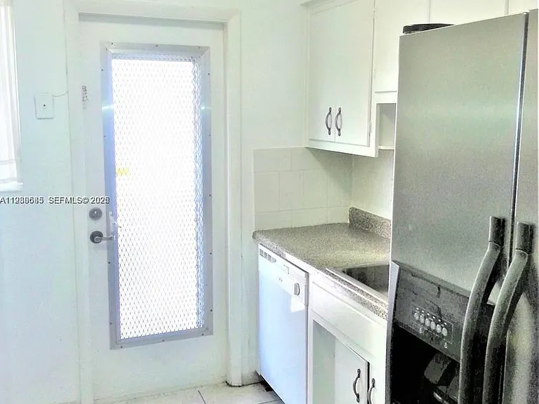 462 Golden Isles Dr #203 — Photo 5