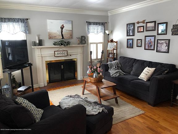 2nd image of 1810 Sunnyside Ave